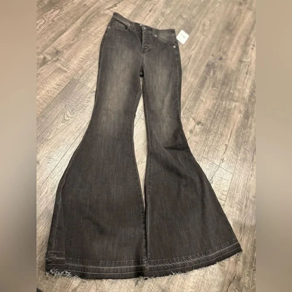 Free People Galaxy Black Denim Flare Jeans - Picture 3 of 6